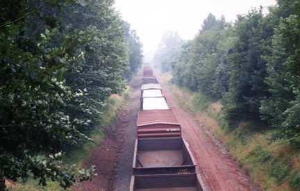 Drift-1995c-Railroad-002-RR-Station-Bridge-Boxcars-Bridge-MAD 619