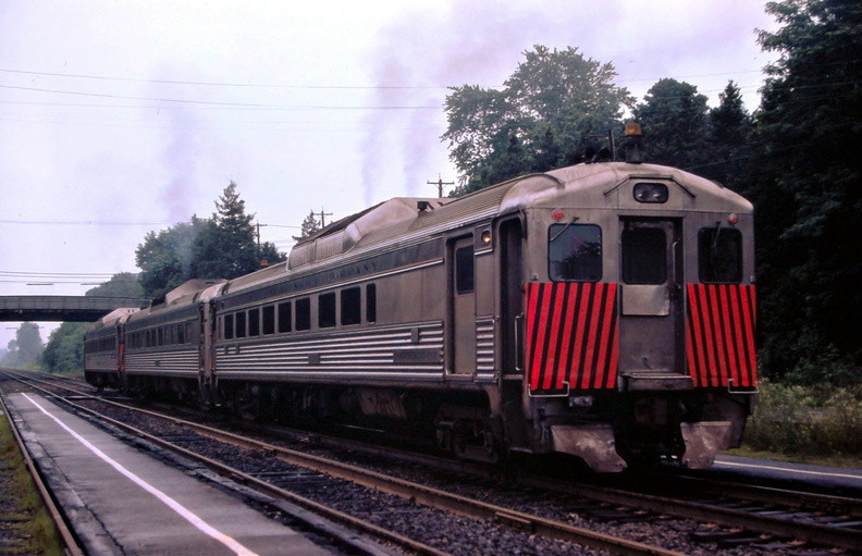 Abendroth-HwBoro-1974-07-Train-RDG-9165-Crusader-HwRR-HRA.jpg