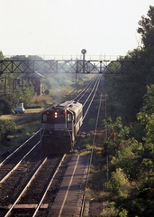 Curcio-Hw-Train-1981-08-21-016-Hopewell-Station-Passengers-from-NY-HwRR-DMF