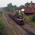 Curcio-Hw-Train-1981-08-28-032-Hopewell-Station-Passengers-from-NY-HwRR-DMF