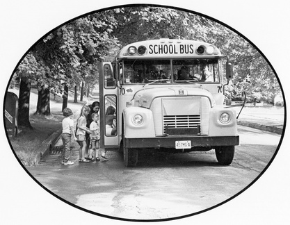 Kaplowitz-Hw-1975-N-Greenwood-054-Hart-Summer-School-Bus-KDK 53