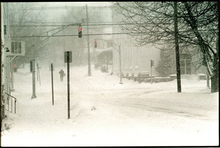 Saretzky-Hw-1980-Blizzard-Red-North-Greenwood-Broad