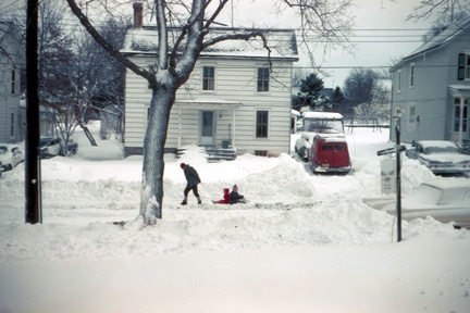 1961-Snowstorm-Lafayette-017-Sleigh-PHG