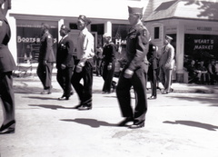 1950s-HwBoro-Memorial-Parade-Twomey-12-Broad East-Wearts Market