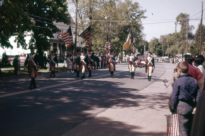 1961-HwBoro-Memorial-Parade-Devlin-01-Parade.jpg