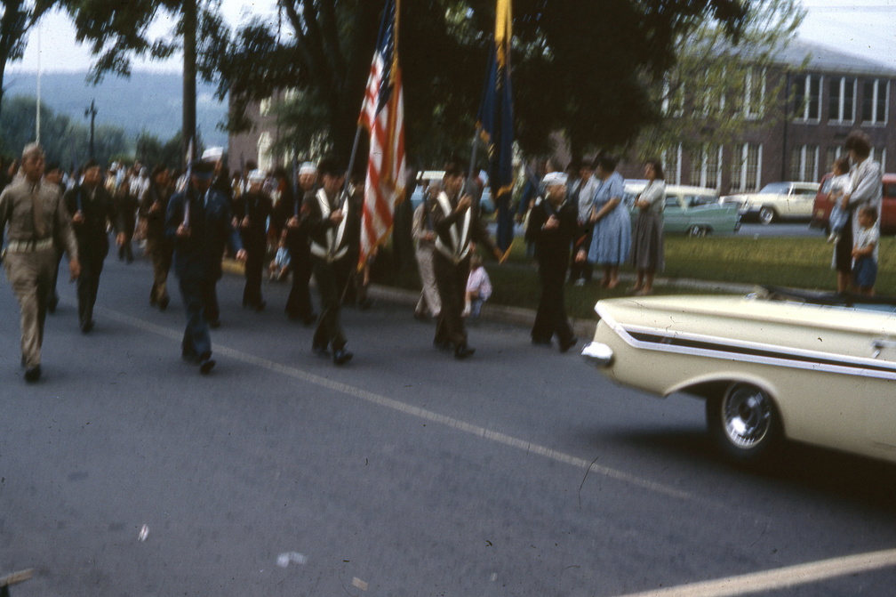1962-HwBoro-Memorial-Parade-Devlin-01-Princeton-School