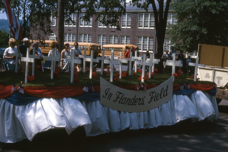 1963-HwBoro-Memorial-Parade-Devlin-07-Prospect_East.jpg