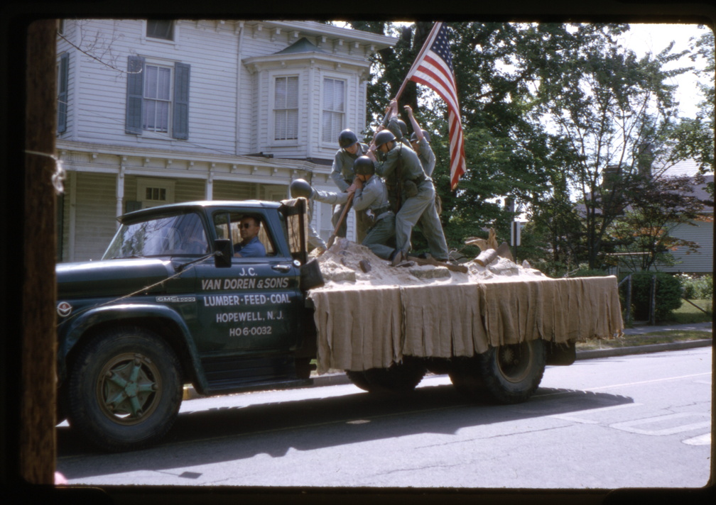 1964-HwBoro-Memorial-Parade-Labaw 136-Columbia-Van-Doren