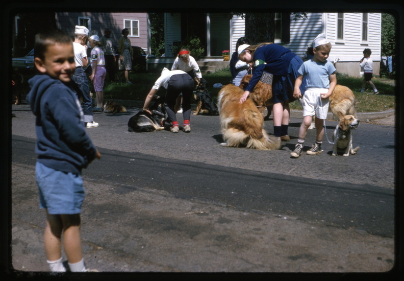 1965-HwBoro-Memorial-Parade-Labaw_149-Columbia-Kids-Dogs.jpg
