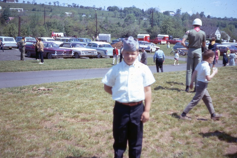 1966-67-HwBoro-Memorial-Parade-Devlin-Van_Dyke-Legion2.jpg