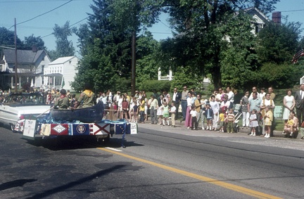 1970-HwBoro-Memorial-Parade-Kintner-Labaw 53-Broad West-023-west