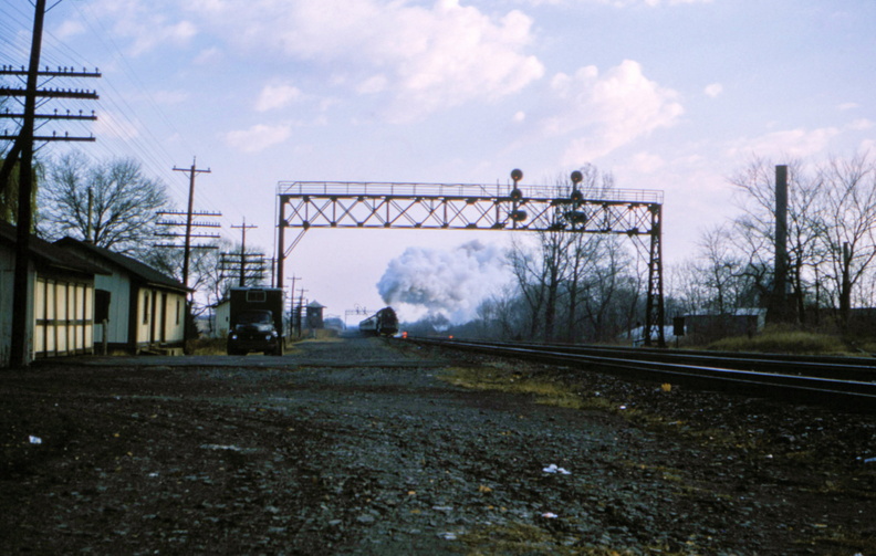 1960s-HwBoro-Train-Station-Reading-Steam-HwRR-REL-03.jpg