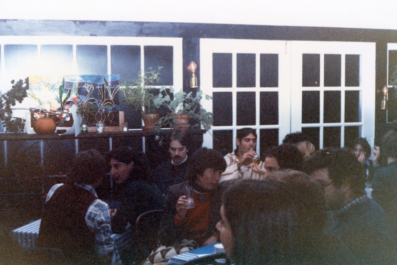 1981c-Soupe du Jour-Coffeehouse-crowd-PLP