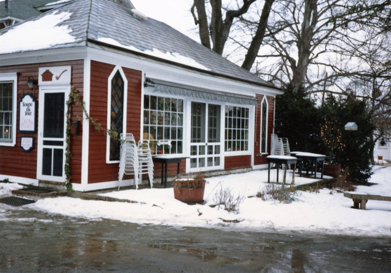 1988-03-Soupe_du_Jour-Exterior-snow-PLP.jpg