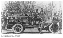 Broad East-002-1916-ph-Greenwood Fire Truck-HPL Fire1986