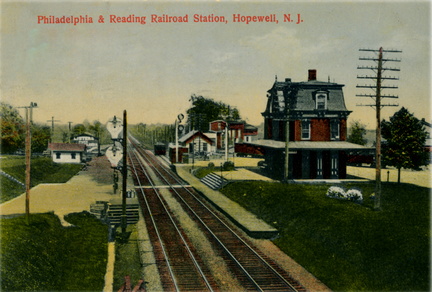 Railroad-002-19xx-pc-RR Phila Reading Station platform east-HwRR-WF 153