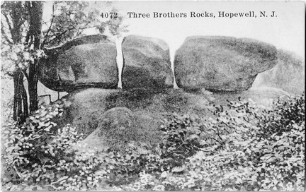 Rileysville-234-19xx-pc-Three Brothers Rocks Mountain Church-HPL 230310