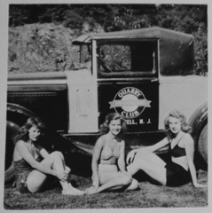 1945c-Hw-Quarry-Truck-Brochure-NBK-e