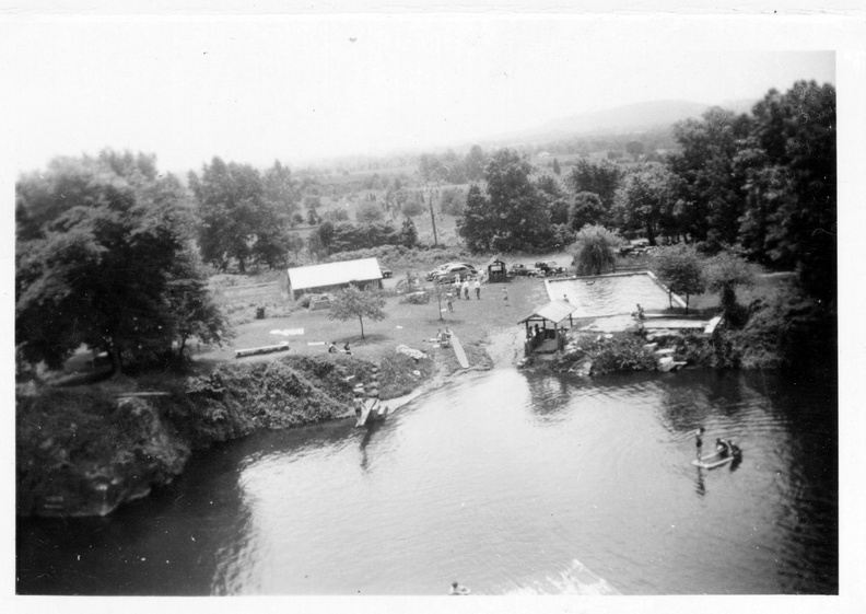 1946-Hw-Quarry-Lake-Overlook-JML_SB_350.jpg