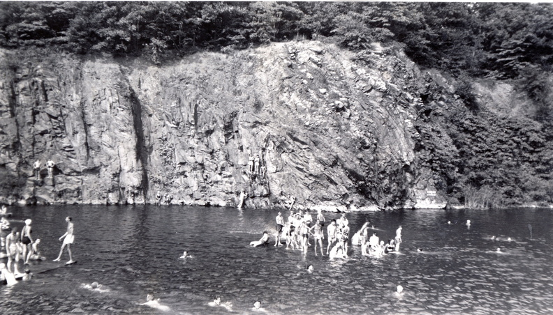 1947-Hw-Quarry-Lake-Rafts-Wall-JML_BG_024.jpg