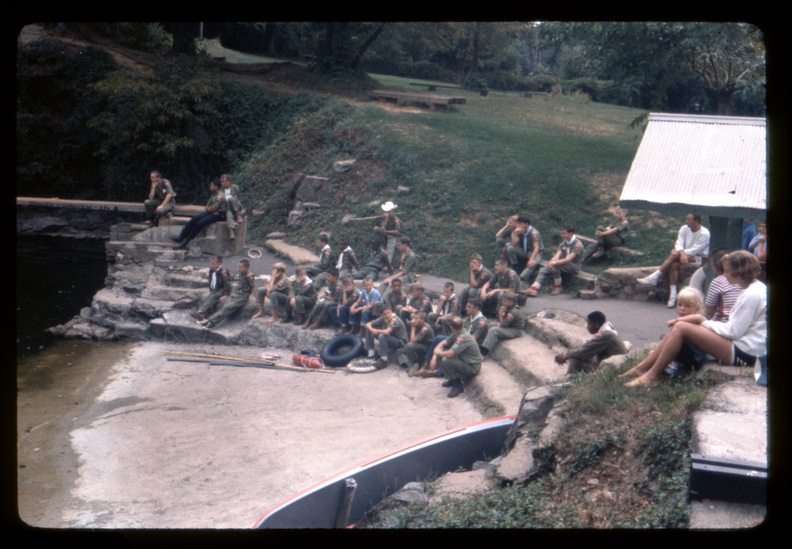 1965-10-Hw-Quarry-Lake-Entrance-Scouts-JML_SL_047.jpg
