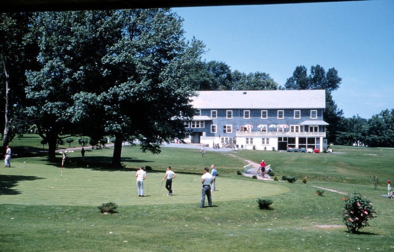 Pennington_Hopewell-114-1960-ph-HVGC_Clubhouse-PHG_220129.jpg