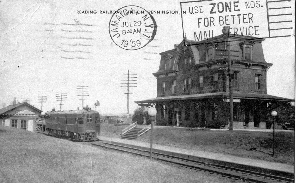 Railroad-016 018-1959-pc-Reading RR Station Train-Mayrose PnRR-CTT 34