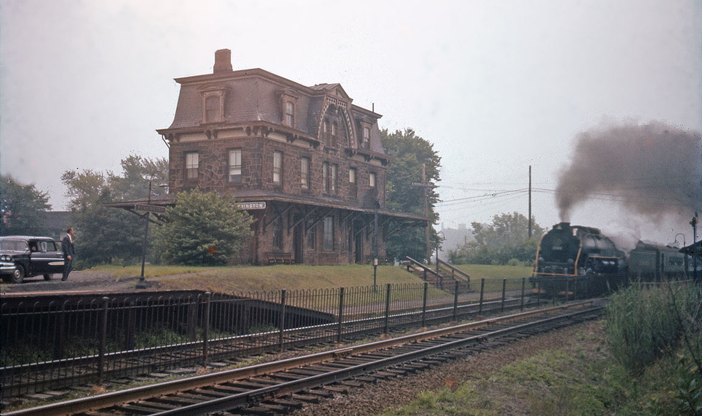 Railroad-016 018-1960-ph-Penn RR Station Reading TI Northern 2124-PnRR-JLK